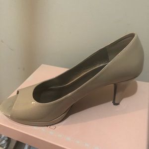 Tan patent leather heels